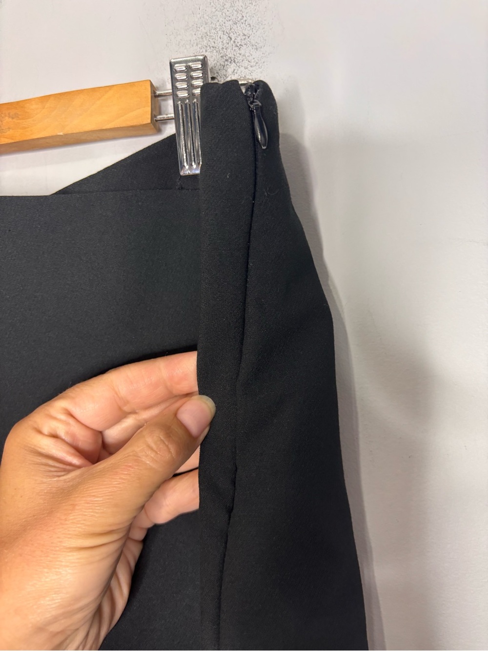Zara Faux Wrap Front Black Mini Skort with Sleek Asymmetrical Hem, size L - Picture 6 of 13